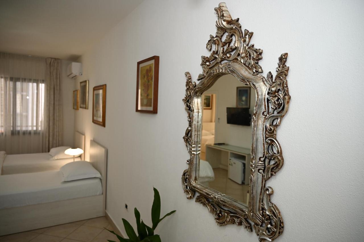 Aparthotel Shkodra Durrës Exteriér fotografie