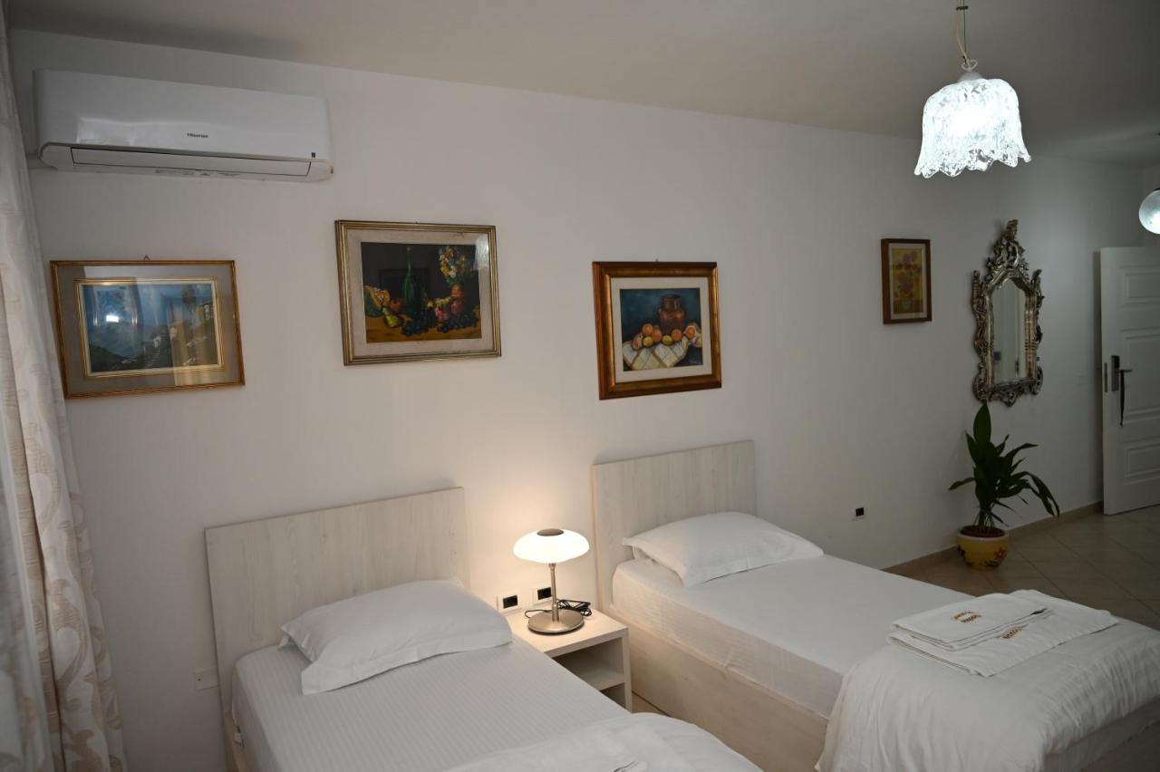Aparthotel Shkodra Durrës Exteriér fotografie