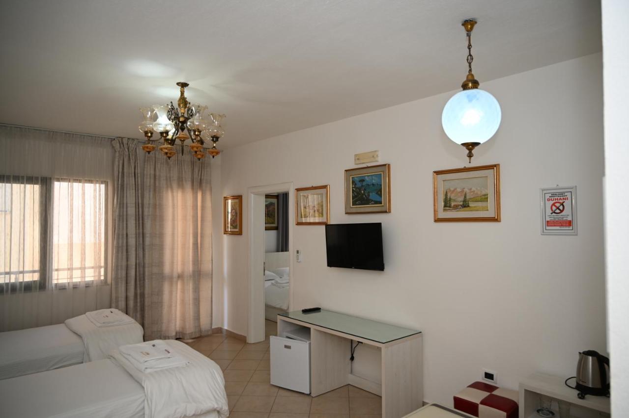 Aparthotel Shkodra Durrës Exteriér fotografie