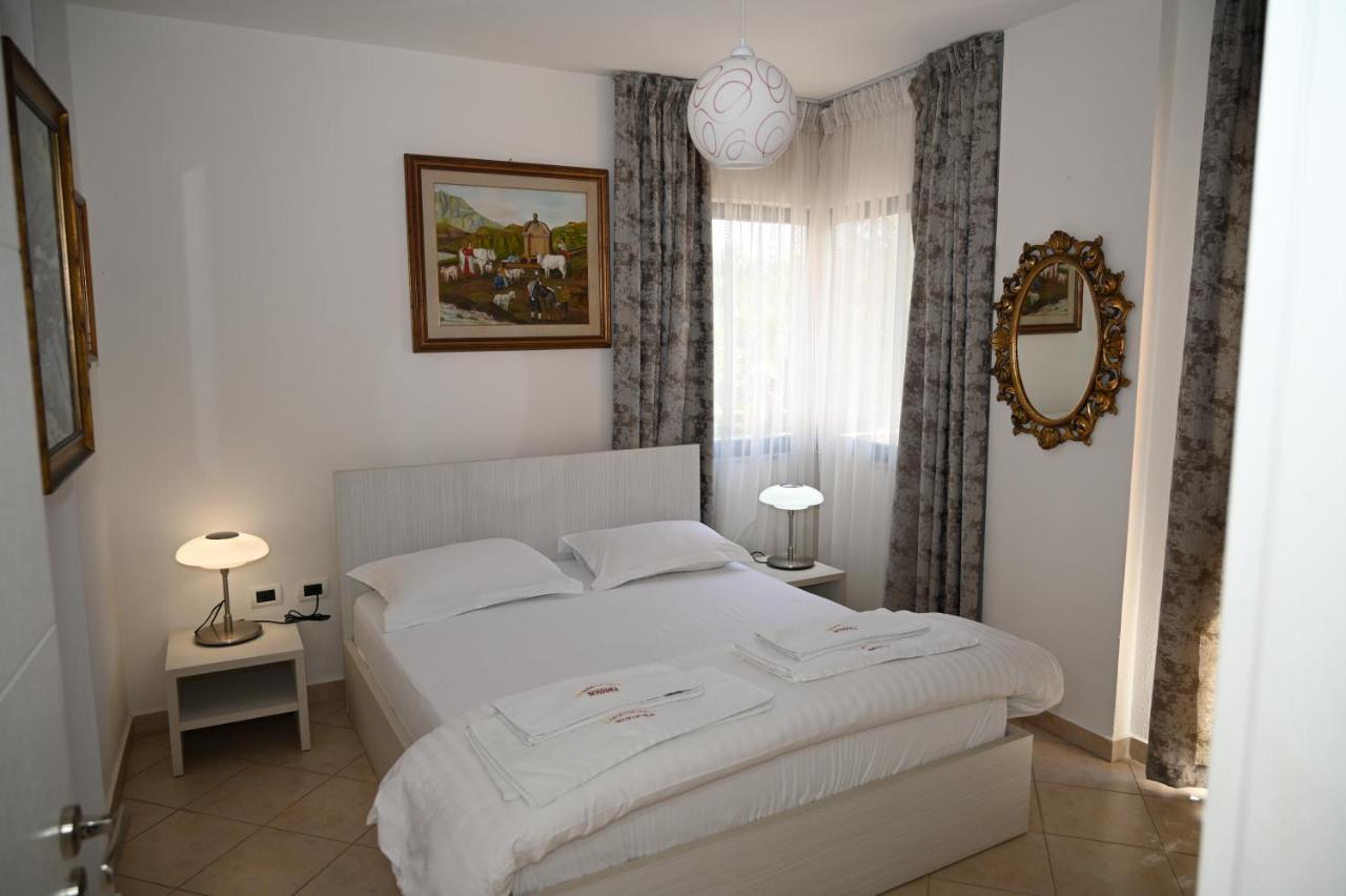Aparthotel Shkodra Durrës Exteriér fotografie