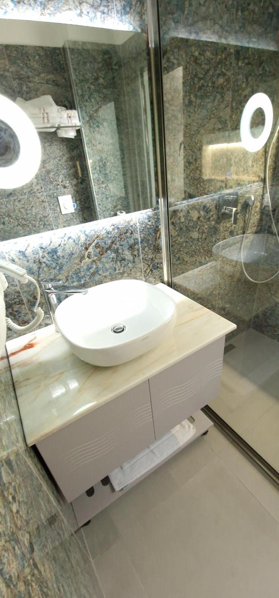 Aparthotel Shkodra Durrës Exteriér fotografie