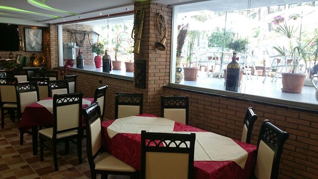 Aparthotel Shkodra Durrës Exteriér fotografie