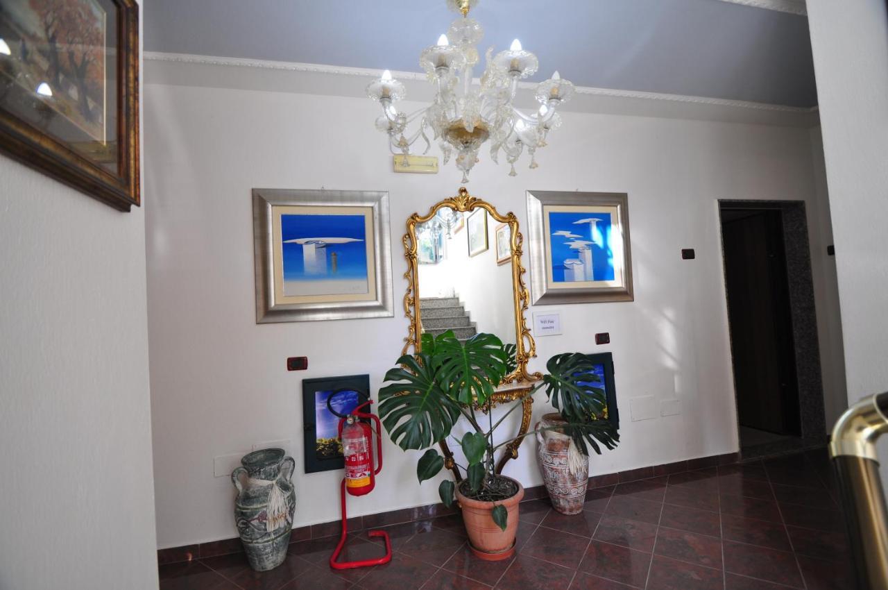 Aparthotel Shkodra Durrës Exteriér fotografie