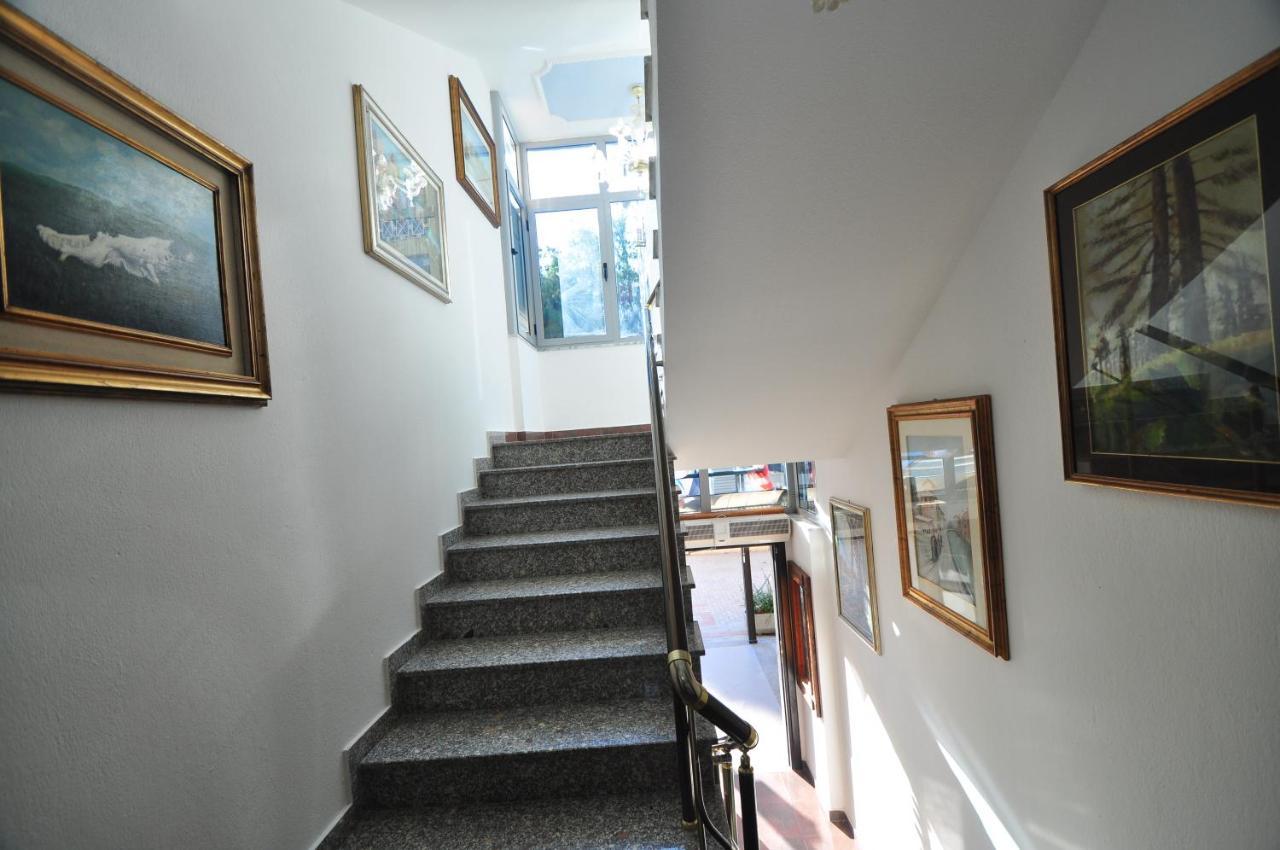 Aparthotel Shkodra Durrës Exteriér fotografie