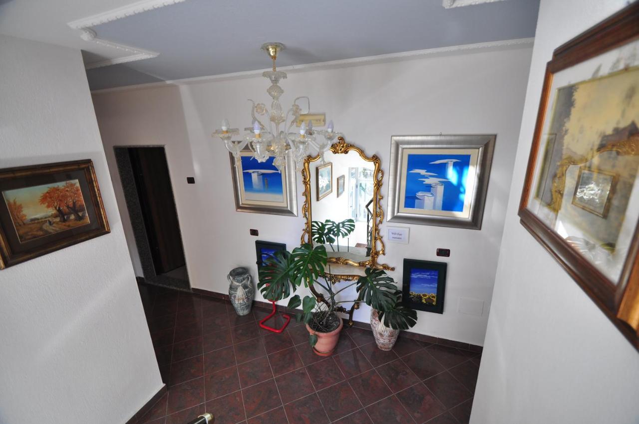 Aparthotel Shkodra Durrës Exteriér fotografie