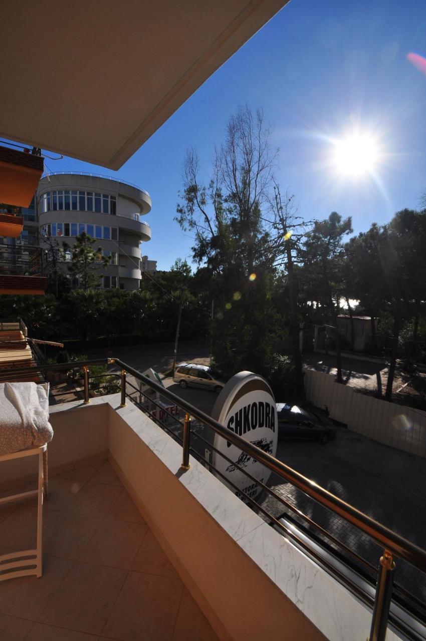 Aparthotel Shkodra Durrës Exteriér fotografie